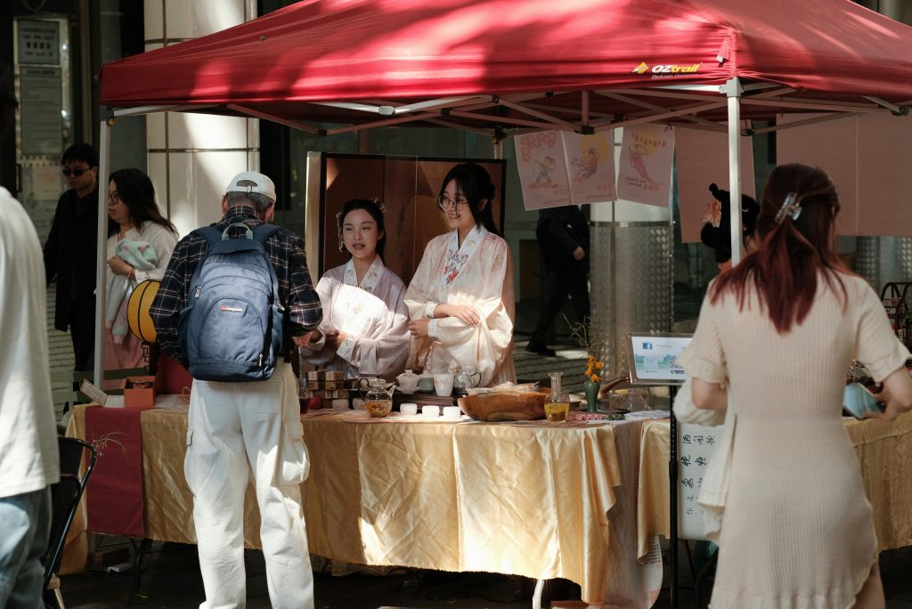 中國股市強勁反彈，投資者憂心未來風險